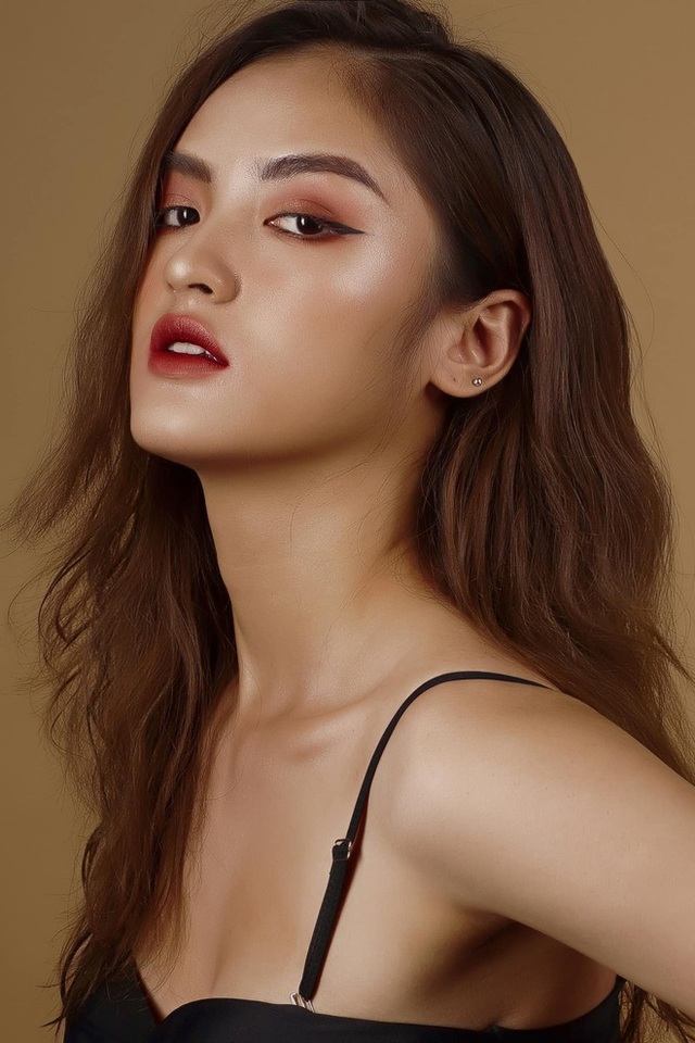  So kè loạt gái xinh tuổi Mão vừa giỏi còn đa tài: Người là Hoa khôi Ngoại thương, người là TikToker triệu view - Ảnh 3.