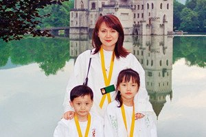 Áp dụng phương pháp nuôi dạy đặc biệt, bà mẹ này đã giúp con gái đỗ tới 7 trường đại học danh tiếng ở Mỹ - Ảnh 2.