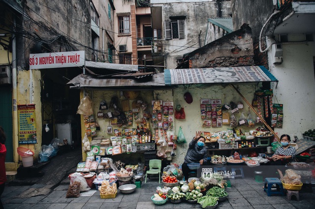 Ảnh: Hà Nội ngày đầu tiên sau 3 tuần cách ly, cuộc sống đang dần hồi sinh - Ảnh 15.