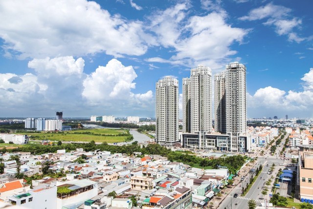 Có gói tín dụng 120.000 tỷ đồng, người dân có dễ mua nhà? - Ảnh 1.