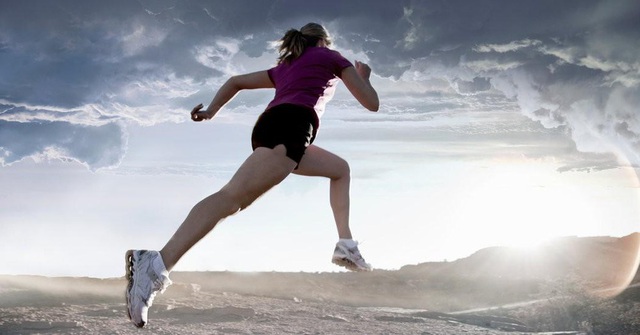 Thử bắt đầu chạy 10km mỗi sáng từ 5 giờ, tôi nhận ra, thể dục là liều thuốc thần có thể chữa trị mọi thứ - Ảnh 3.