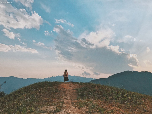 Cô gái 9X đổ hết vốn liếng 10 năm đi làm để đi chơi: Du lịch 62 tỉnh thành Việt Nam vẫn chưa thấy đã - Ảnh 14.