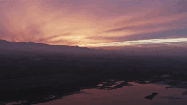 Từ bỏ ngôi nhà tiền tỷ đẹp như mơ ở thành phố, cặp vợ chồng 35 tuổi chi bộn tiền chỉ để thực hiện điều này - Ảnh 5.