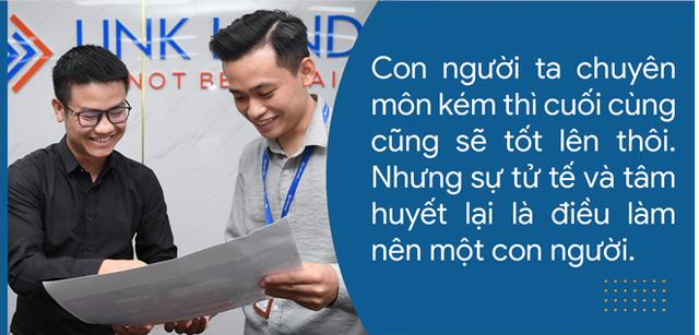 Bỏ đại học danh tiếng làm công nhân, thợ làm cây cảnh...và hành trình từ nhân viên môi giới được mệnh danh “thánh vợt” đến CEO công ty BĐS uy tín - Ảnh 11.